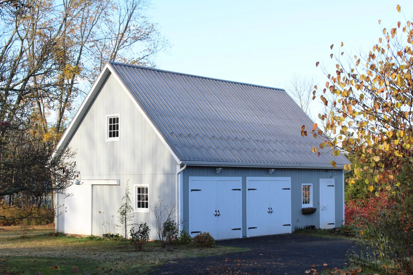 11 Sheds & Prefab Garages with Apartments 10 11941 two car garage apartment pipersville pa