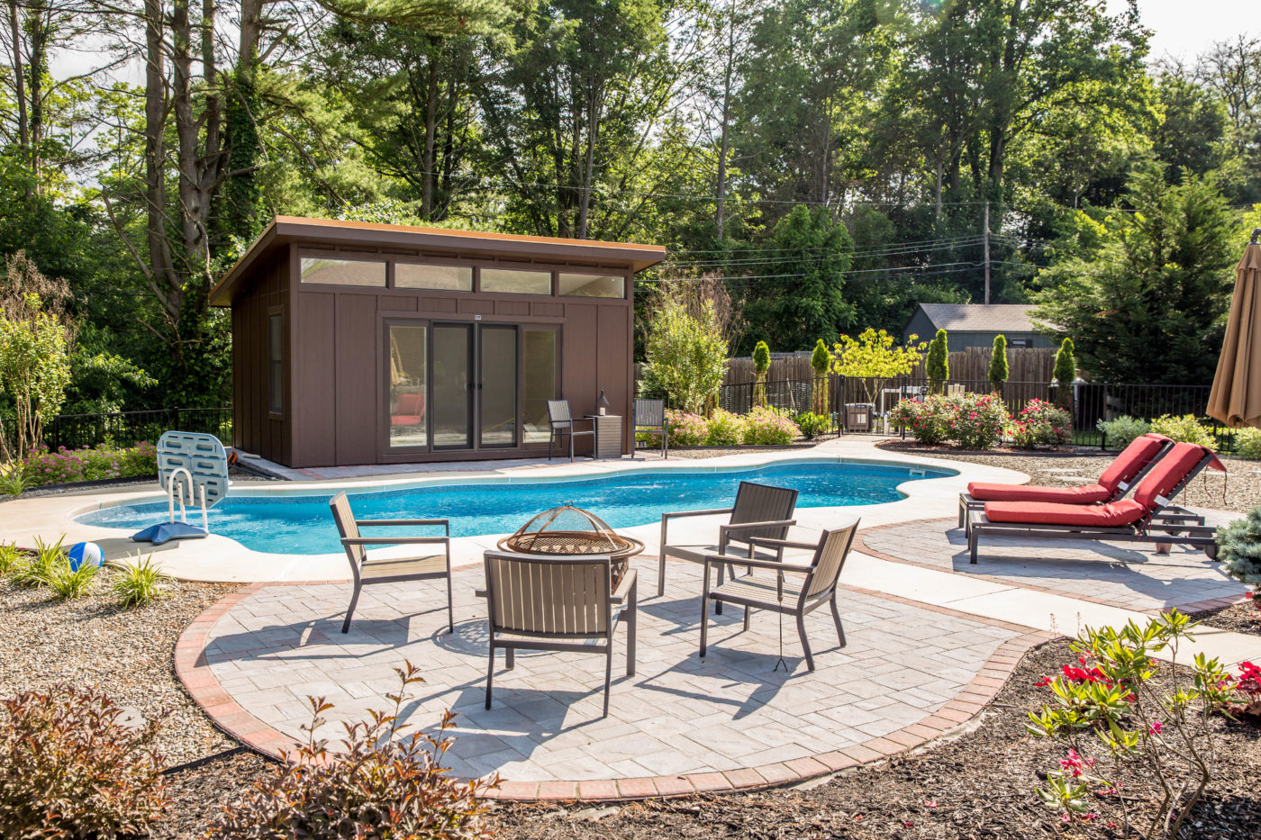4 Must-See Prefab Pool House Designs 2 modern studio pool house cabana