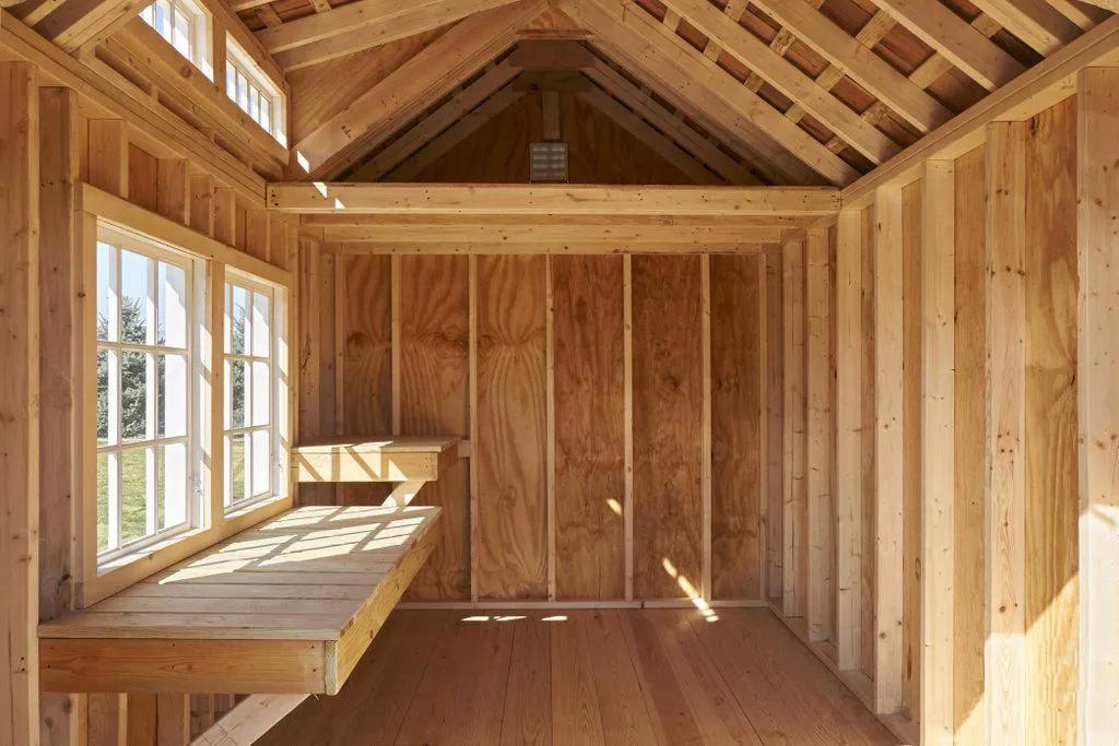8x10 shed interior