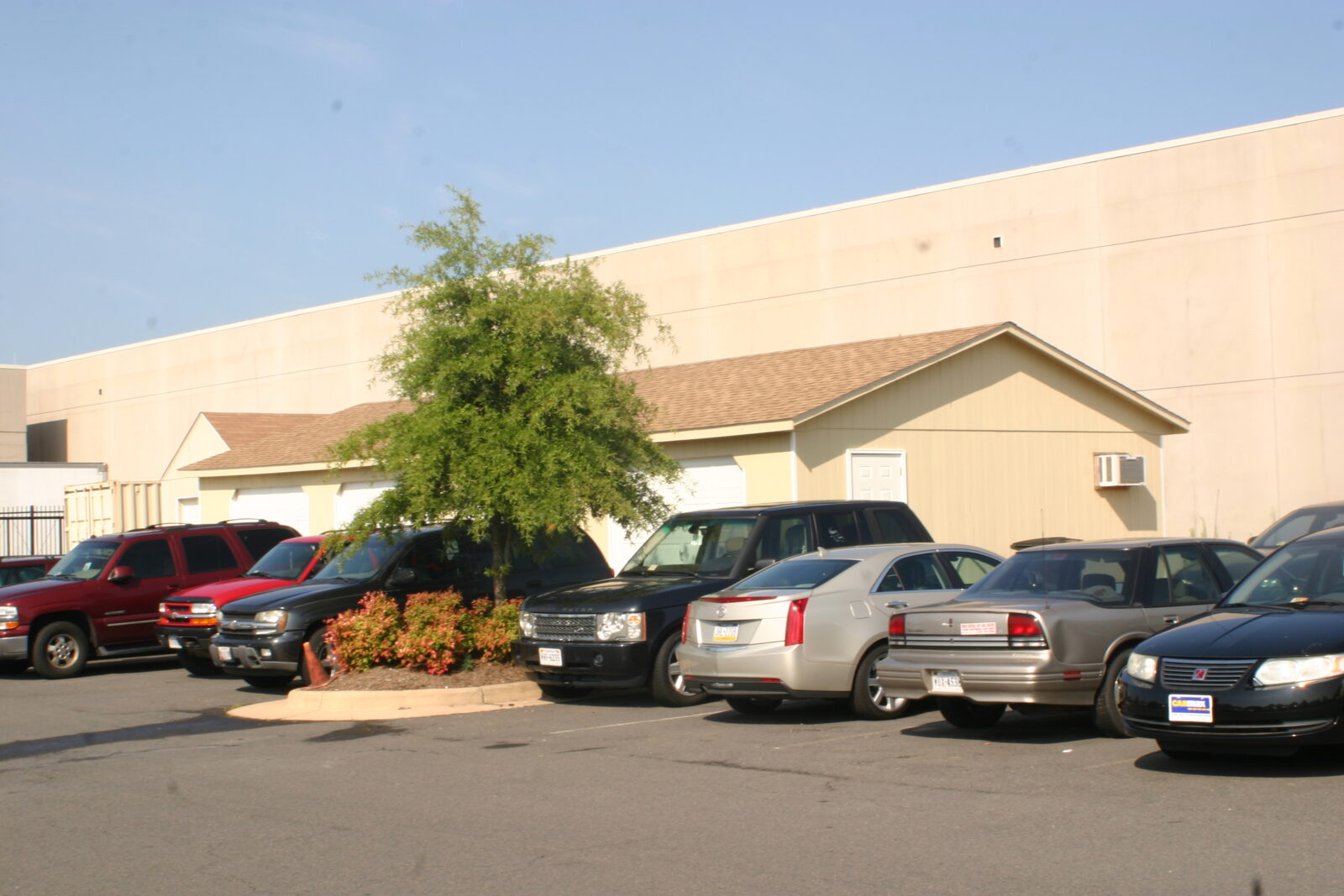 economical 4 car garage de md