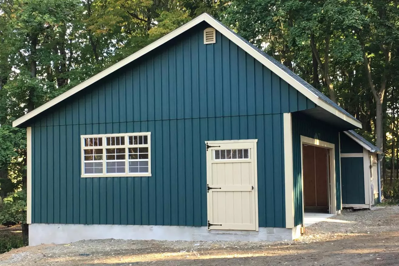 4 Unique Car Garages in Binghamton, New York 17 saltbox car garage in new york