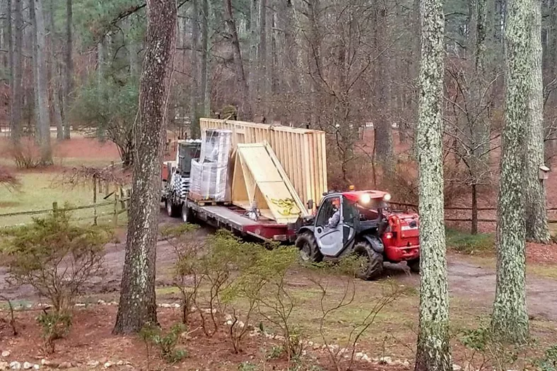 barn garage delivery